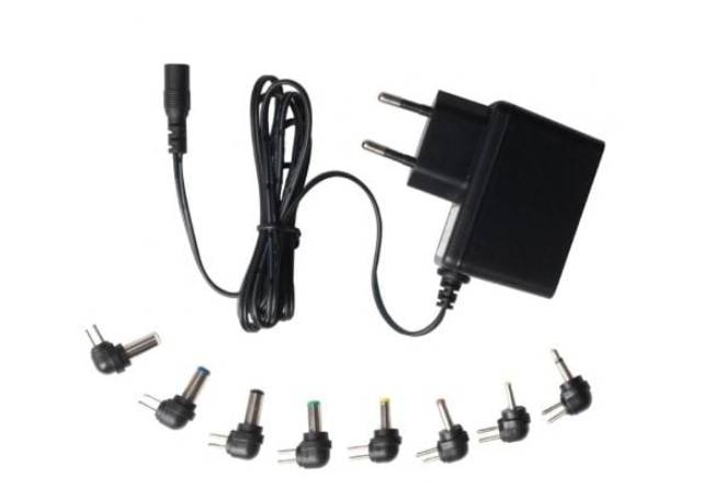 Cargador de CA/CC Fonestar AD-520F/ 10W/ 8 Conectores/ Voltaje 5V